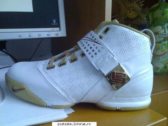 Efectuez comenzi pe www.eastbay.com - Efectuez comenzi pe in fiecare duminica pana in - Diverse!