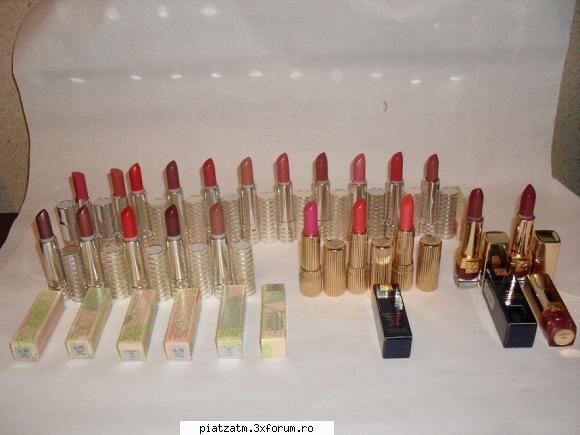 vand produse cosmetice estee lauder, clinique, bobbi brown - CLINIQUE -blush nuantele: hurry - Diverse!